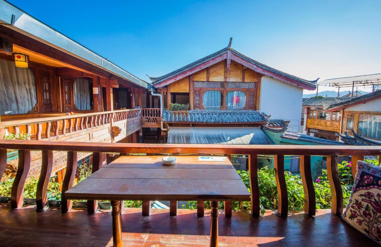 Lijiang Rongyi Homestay Exterior photo